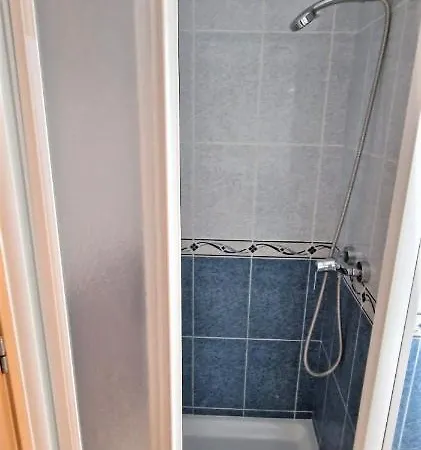 Ranchos, B-1º Apartment